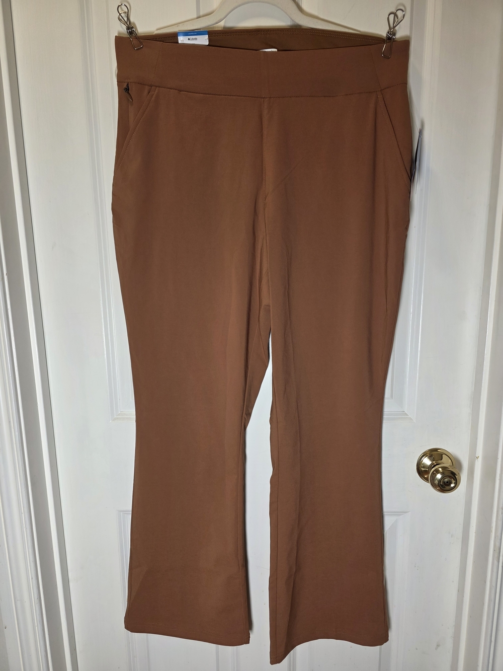 Columbia Rust Brown Boot-Cut Stretch Pants